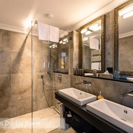 Lenkerhof Gourmet - Relais & Chateaux Otel