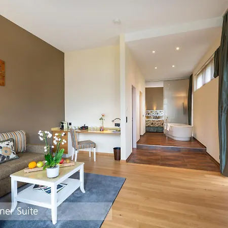 Lenkerhof Gourmet - Relais & Chateaux 호텔 5*